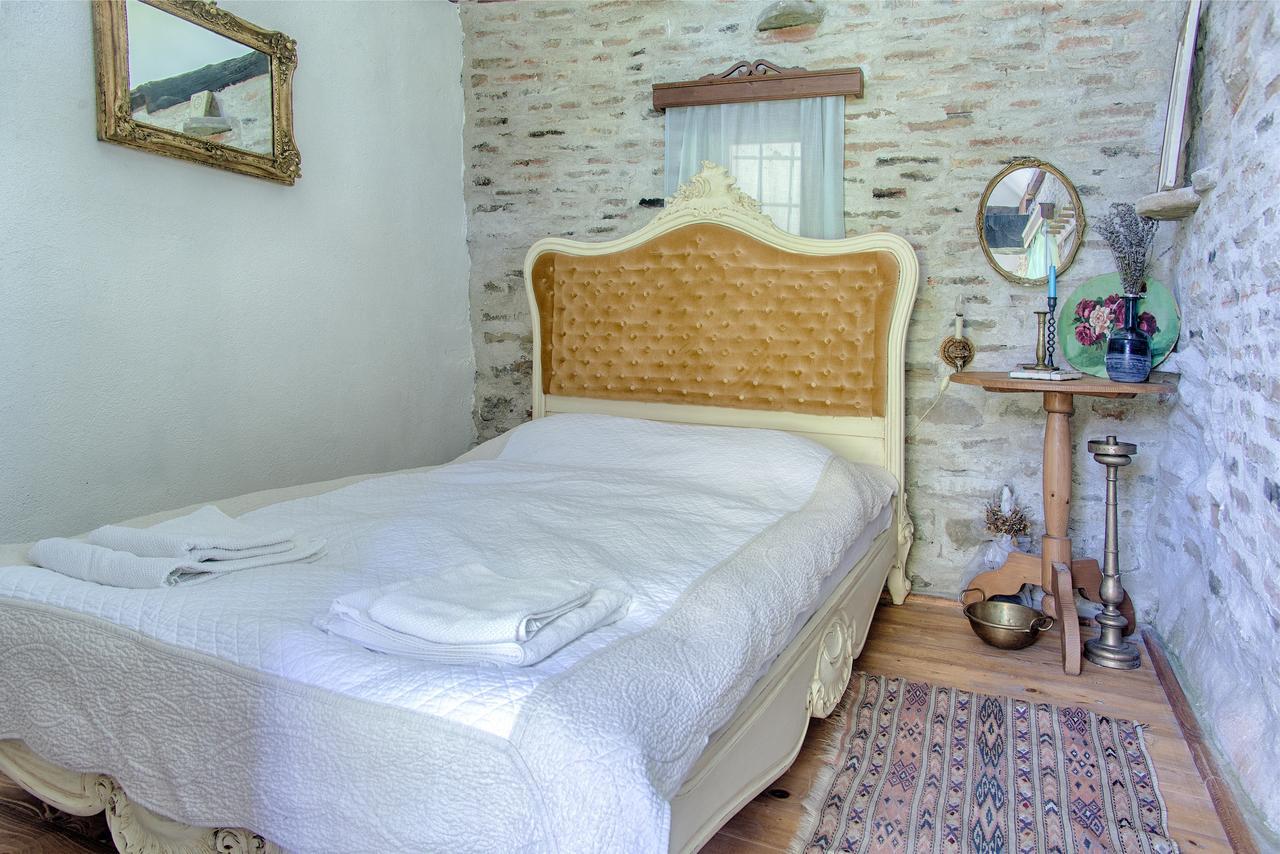 Dominic Boutique - Atelier Guest House Cloasterf Bagian luar foto