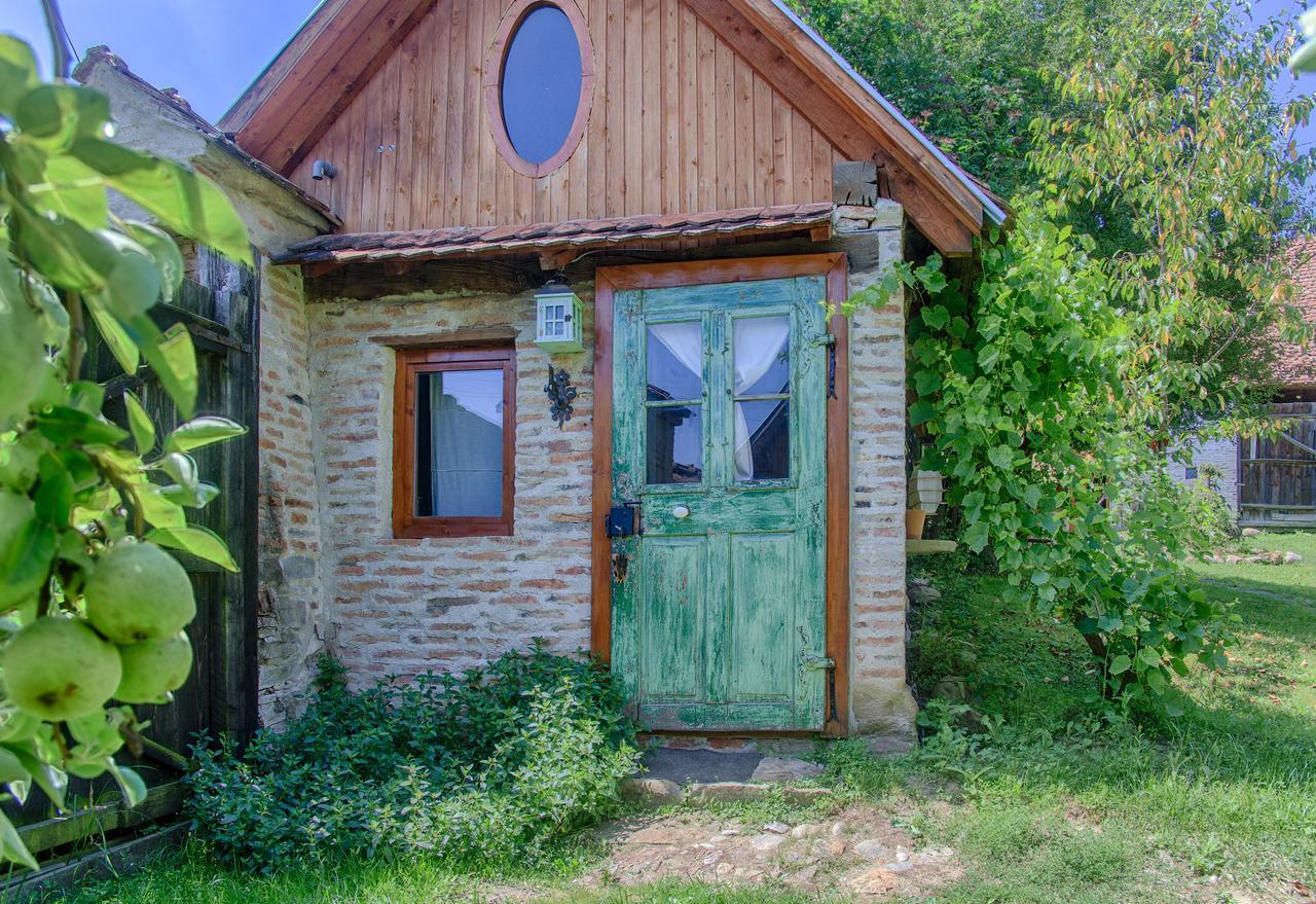 Dominic Boutique - Atelier Guest House Cloasterf Bagian luar foto